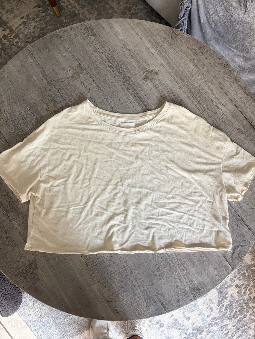 Cropped tee